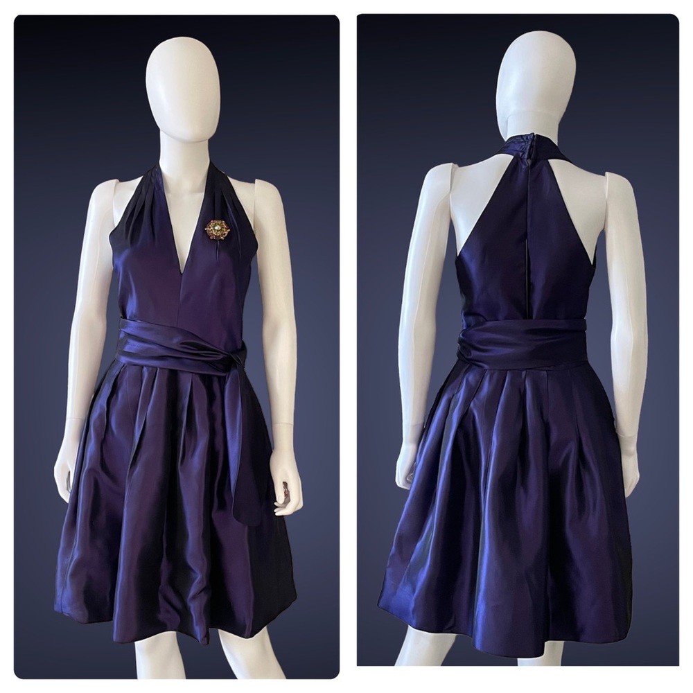 Vintage AJ Bari Iridescent purple and black halter dress.😍